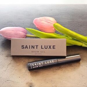 Saint Luxe Clear Brow Gel.